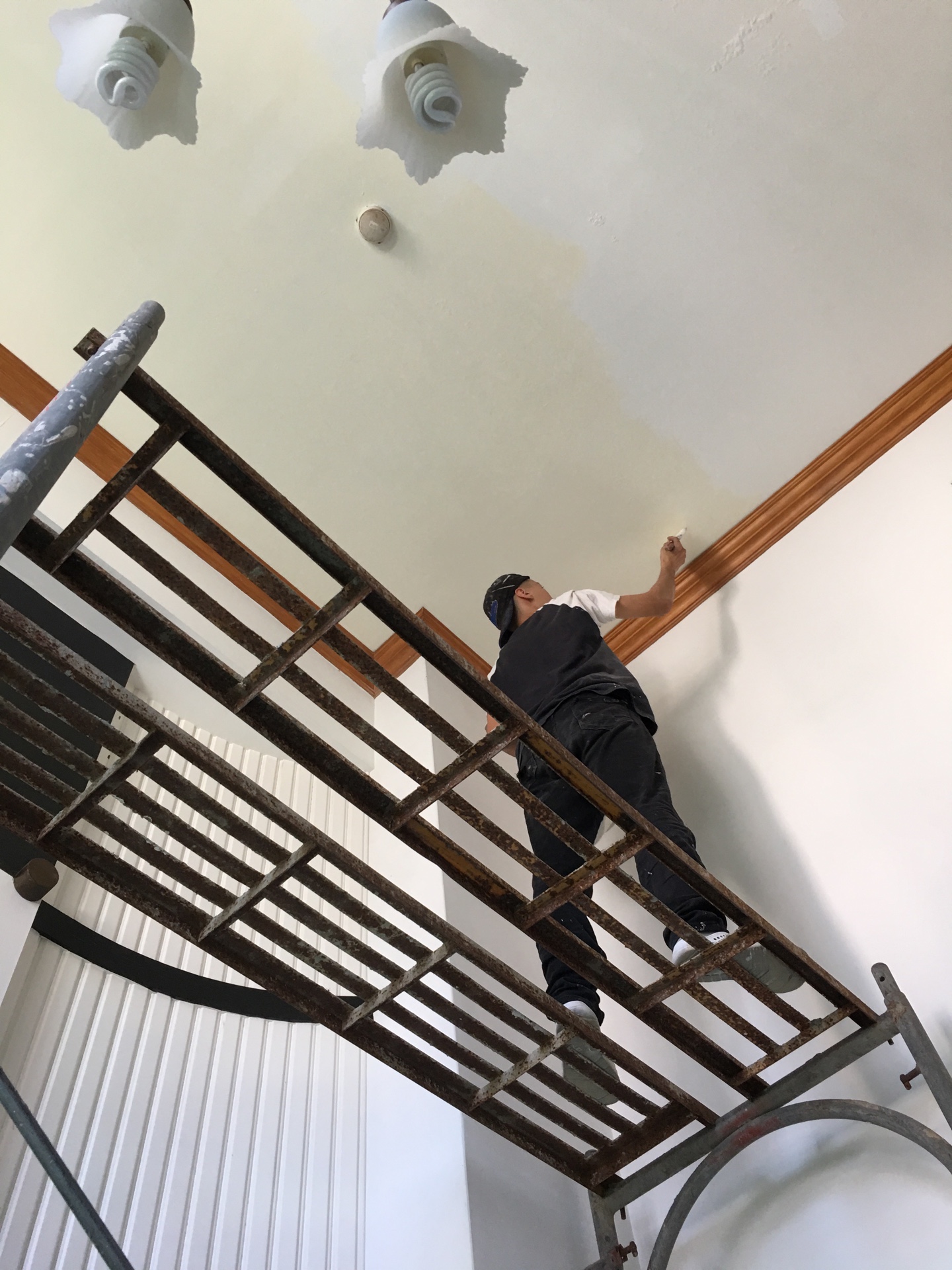 高雄天花板油漆