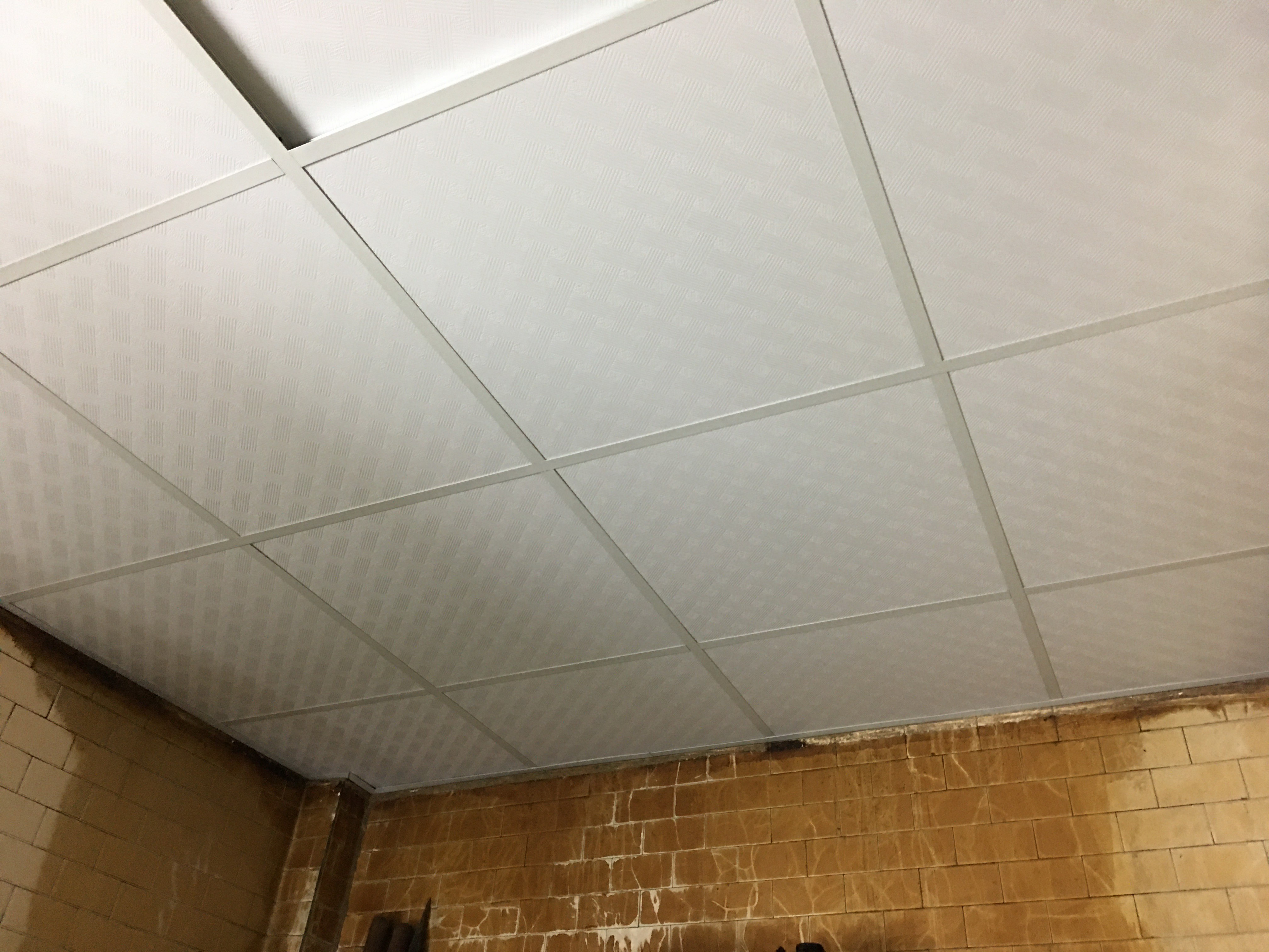 高雄輕鋼架天花板