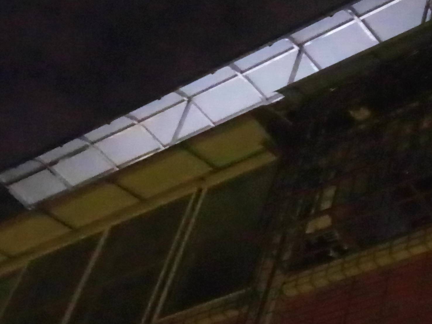 高雄遮雨棚施工